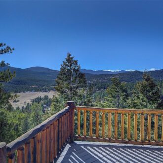 Drop dead gorgeous deck views